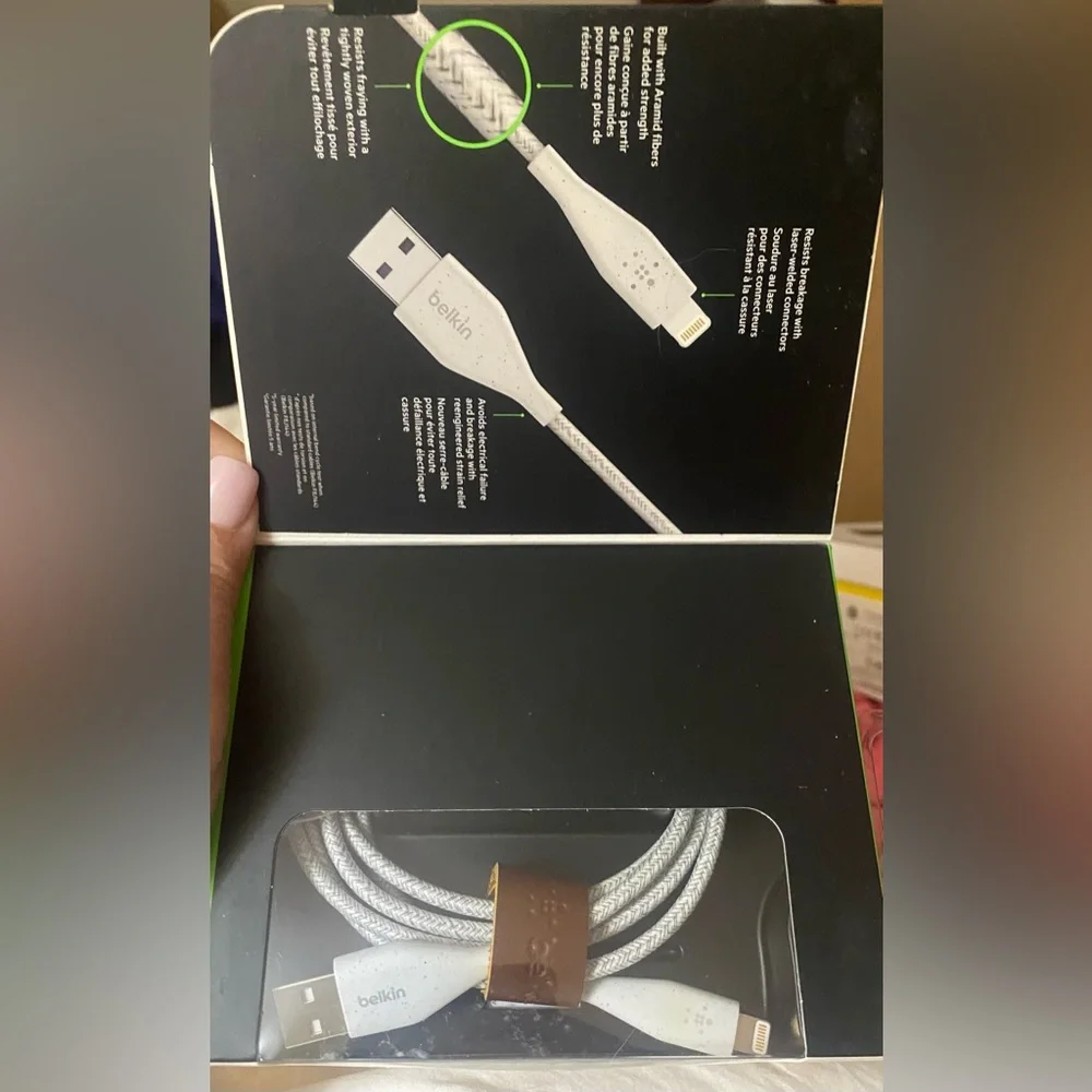 NIB - belkin DuraTek Plus Lightning to USB-A Cable & Strap for iPhone/iPad